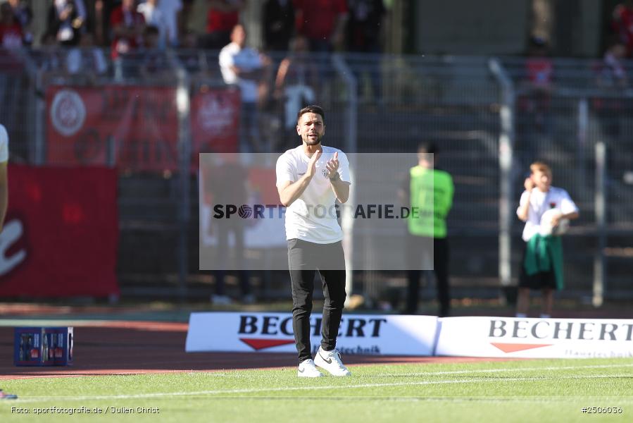 sport, action, Schweinfurt, Sachs-Stadion, SVW, SV Wehen Wiesbaden, Fussball, FCS, DFB, 4. Spieltag, 31.08.2025, 3. Liga, 1. FC Schweinfurt 1905 - Bild-ID: 2506036