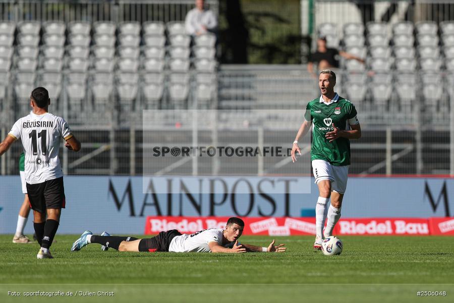 sport, action, Schweinfurt, Sachs-Stadion, SVW, SV Wehen Wiesbaden, Fussball, FCS, DFB, 4. Spieltag, 31.08.2025, 3. Liga, 1. FC Schweinfurt 1905 - Bild-ID: 2506048