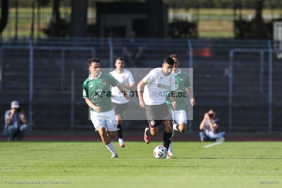 sport, action, Schweinfurt, Sachs-Stadion, SVW, SV Wehen Wiesbaden, Fussball, FCS, DFB, 4. Spieltag, 31.08.2025, 3. Liga, 1. FC Schweinfurt 1905 - Bild-ID: 2506070