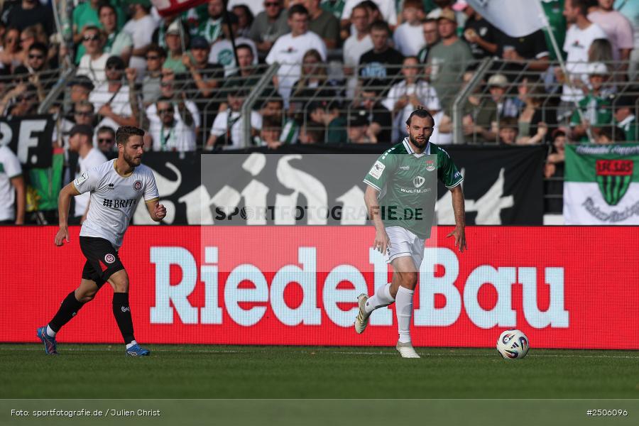 sport, action, Schweinfurt, Sachs-Stadion, SVW, SV Wehen Wiesbaden, Fussball, FCS, DFB, 4. Spieltag, 31.08.2025, 3. Liga, 1. FC Schweinfurt 1905 - Bild-ID: 2506096