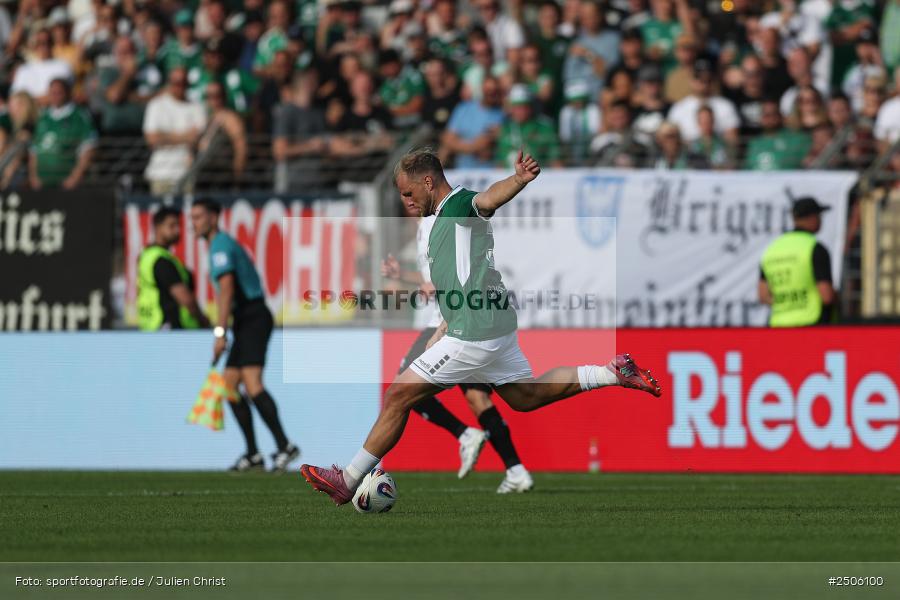 sport, action, Schweinfurt, Sachs-Stadion, SVW, SV Wehen Wiesbaden, Fussball, FCS, DFB, 4. Spieltag, 31.08.2025, 3. Liga, 1. FC Schweinfurt 1905 - Bild-ID: 2506100