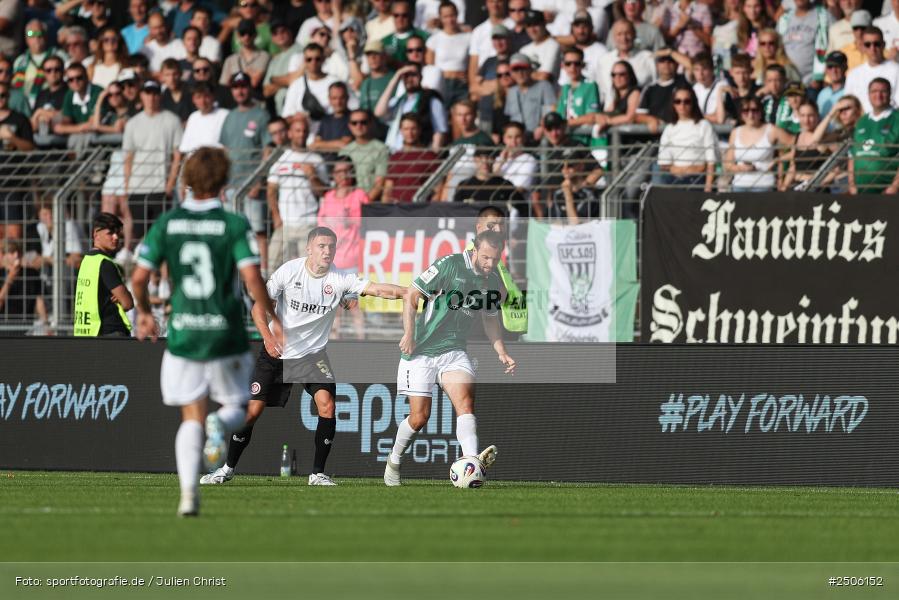 sport, action, Schweinfurt, Sachs-Stadion, SVW, SV Wehen Wiesbaden, Fussball, FCS, DFB, 4. Spieltag, 31.08.2025, 3. Liga, 1. FC Schweinfurt 1905 - Bild-ID: 2506152