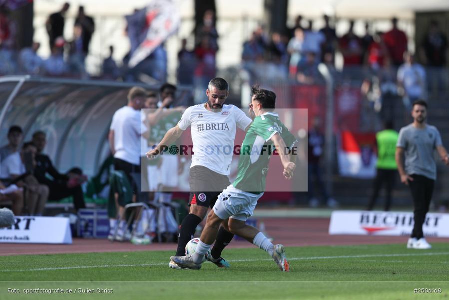 sport, action, Schweinfurt, Sachs-Stadion, SVW, SV Wehen Wiesbaden, Fussball, FCS, DFB, 4. Spieltag, 31.08.2025, 3. Liga, 1. FC Schweinfurt 1905 - Bild-ID: 2506168