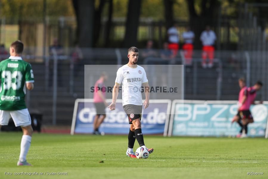sport, action, Schweinfurt, Sachs-Stadion, SVW, SV Wehen Wiesbaden, Fussball, FCS, DFB, 4. Spieltag, 31.08.2025, 3. Liga, 1. FC Schweinfurt 1905 - Bild-ID: 2506169