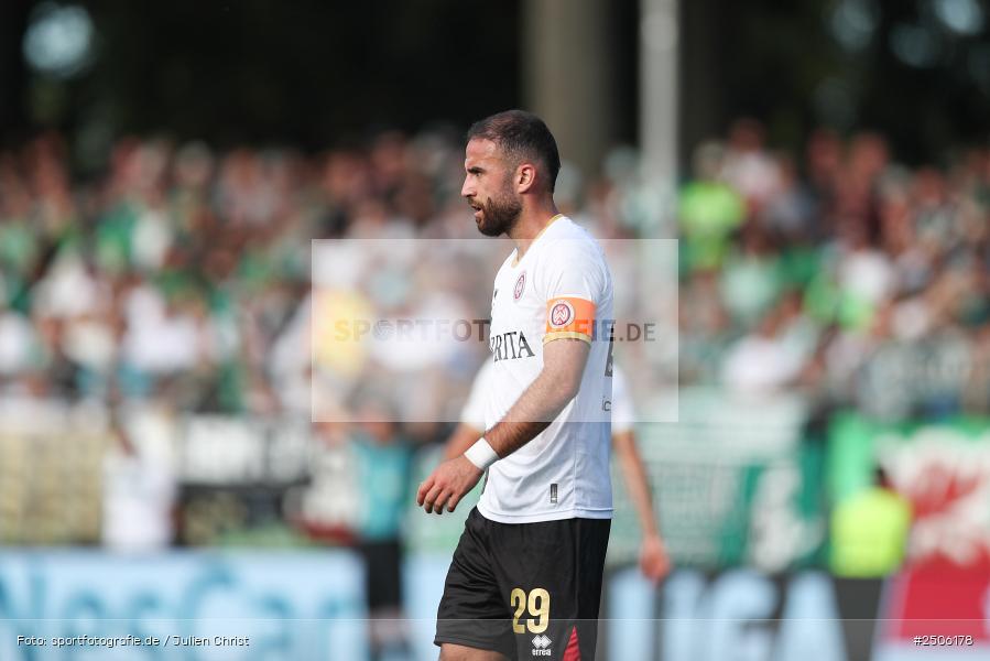 sport, action, Schweinfurt, Sachs-Stadion, SVW, SV Wehen Wiesbaden, Fussball, FCS, DFB, 4. Spieltag, 31.08.2025, 3. Liga, 1. FC Schweinfurt 1905 - Bild-ID: 2506178