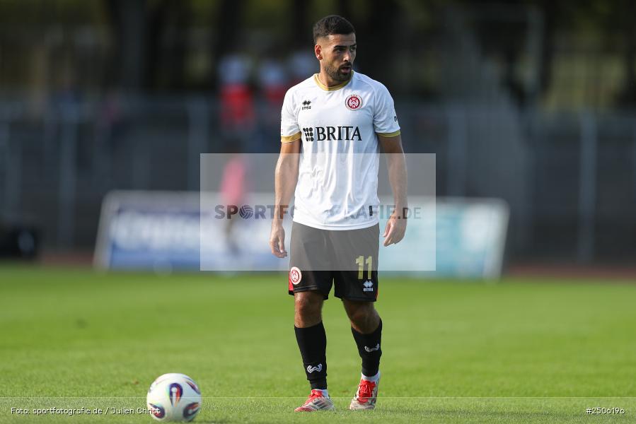 sport, action, Schweinfurt, Sachs-Stadion, SVW, SV Wehen Wiesbaden, Fussball, FCS, DFB, 4. Spieltag, 31.08.2025, 3. Liga, 1. FC Schweinfurt 1905 - Bild-ID: 2506196