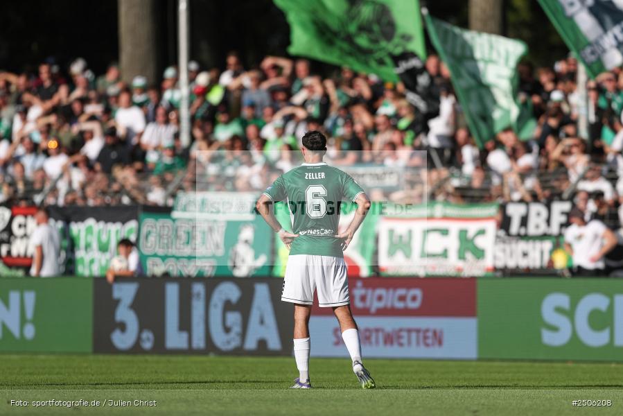 sport, action, Schweinfurt, Sachs-Stadion, SVW, SV Wehen Wiesbaden, Fussball, FCS, DFB, 4. Spieltag, 31.08.2025, 3. Liga, 1. FC Schweinfurt 1905 - Bild-ID: 2506208