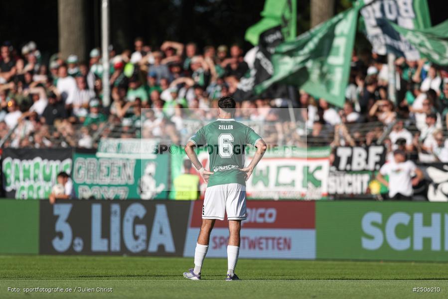 sport, action, Schweinfurt, Sachs-Stadion, SVW, SV Wehen Wiesbaden, Fussball, FCS, DFB, 4. Spieltag, 31.08.2025, 3. Liga, 1. FC Schweinfurt 1905 - Bild-ID: 2506210