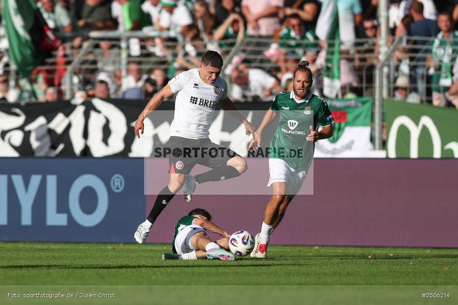 sport, action, Schweinfurt, Sachs-Stadion, SVW, SV Wehen Wiesbaden, Fussball, FCS, DFB, 4. Spieltag, 31.08.2025, 3. Liga, 1. FC Schweinfurt 1905 - Bild-ID: 2506214