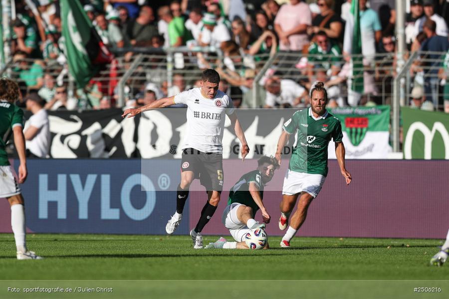 sport, action, Schweinfurt, Sachs-Stadion, SVW, SV Wehen Wiesbaden, Fussball, FCS, DFB, 4. Spieltag, 31.08.2025, 3. Liga, 1. FC Schweinfurt 1905 - Bild-ID: 2506216