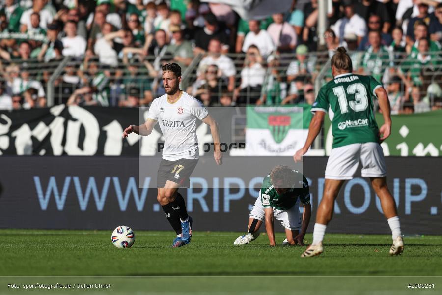 sport, action, Schweinfurt, Sachs-Stadion, SVW, SV Wehen Wiesbaden, Fussball, FCS, DFB, 4. Spieltag, 31.08.2025, 3. Liga, 1. FC Schweinfurt 1905 - Bild-ID: 2506231