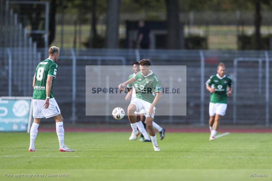 sport, action, Schweinfurt, Sachs-Stadion, SVW, SV Wehen Wiesbaden, Fussball, FCS, DFB, 4. Spieltag, 31.08.2025, 3. Liga, 1. FC Schweinfurt 1905 - Bild-ID: 2506240