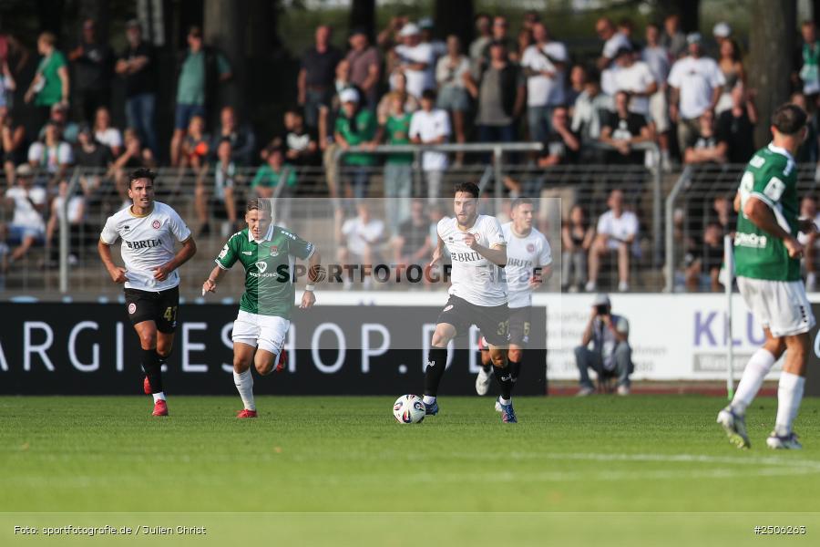 sport, action, Schweinfurt, Sachs-Stadion, SVW, SV Wehen Wiesbaden, Fussball, FCS, DFB, 4. Spieltag, 31.08.2025, 3. Liga, 1. FC Schweinfurt 1905 - Bild-ID: 2506263