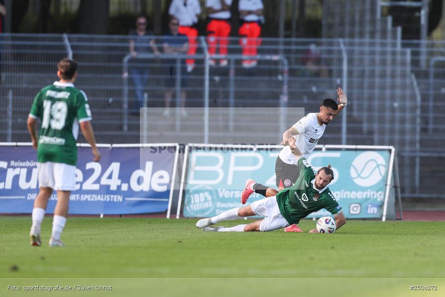 sport, action, Schweinfurt, Sachs-Stadion, SVW, SV Wehen Wiesbaden, Fussball, FCS, DFB, 4. Spieltag, 31.08.2025, 3. Liga, 1. FC Schweinfurt 1905 - Bild-ID: 2506272