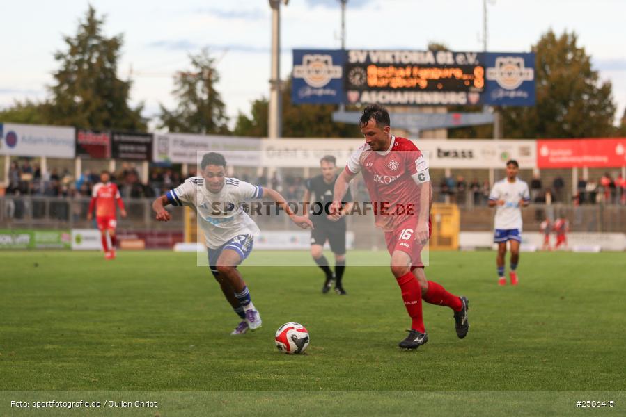 sport, action, Stadion am Schönbusch, SVA, SV Viktoria Aschaffenburg, Regionalliga Bayern, Fussball, FWK, FC Würzburger Kickers, BFV, Aschaffenburg, 7. Spieltag, 05.09.2025 - Bild-ID: 2506415