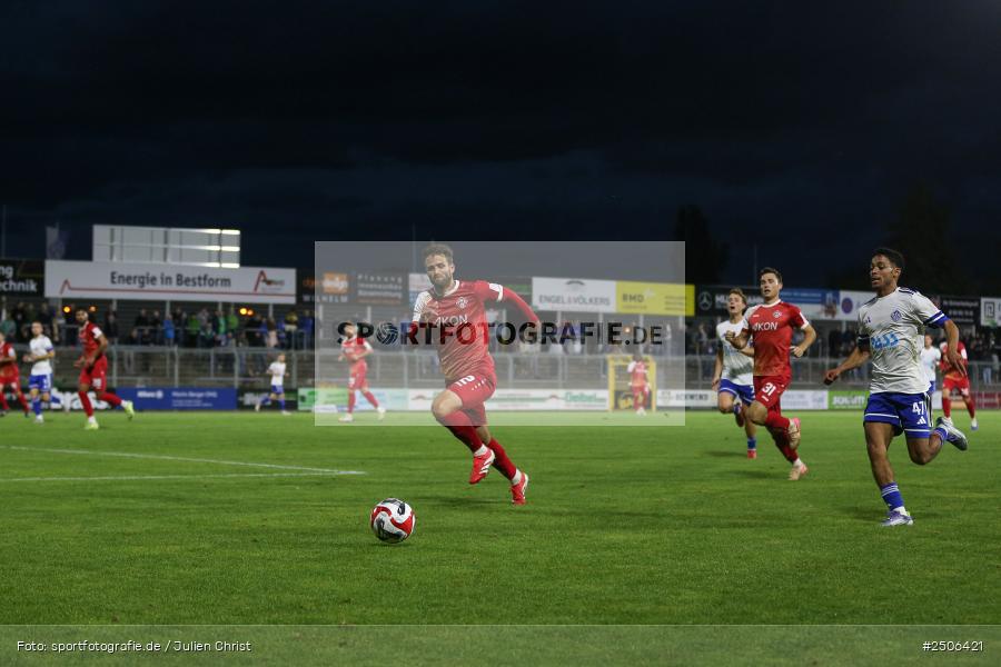 sport, action, Stadion am Schönbusch, SVA, SV Viktoria Aschaffenburg, Regionalliga Bayern, Fussball, FWK, FC Würzburger Kickers, BFV, Aschaffenburg, 7. Spieltag, 05.09.2025 - Bild-ID: 2506421