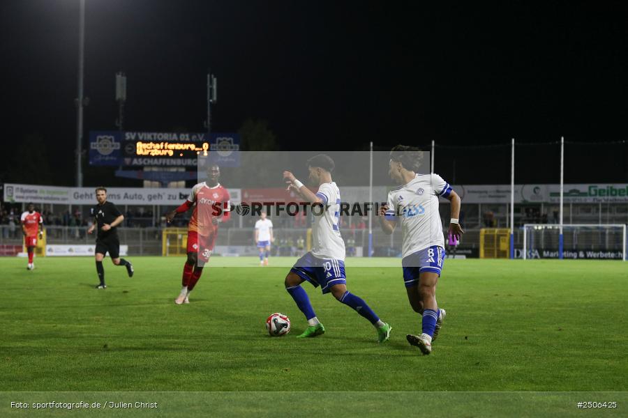 sport, action, Stadion am Schönbusch, SVA, SV Viktoria Aschaffenburg, Regionalliga Bayern, Fussball, FWK, FC Würzburger Kickers, BFV, Aschaffenburg, 7. Spieltag, 05.09.2025 - Bild-ID: 2506425
