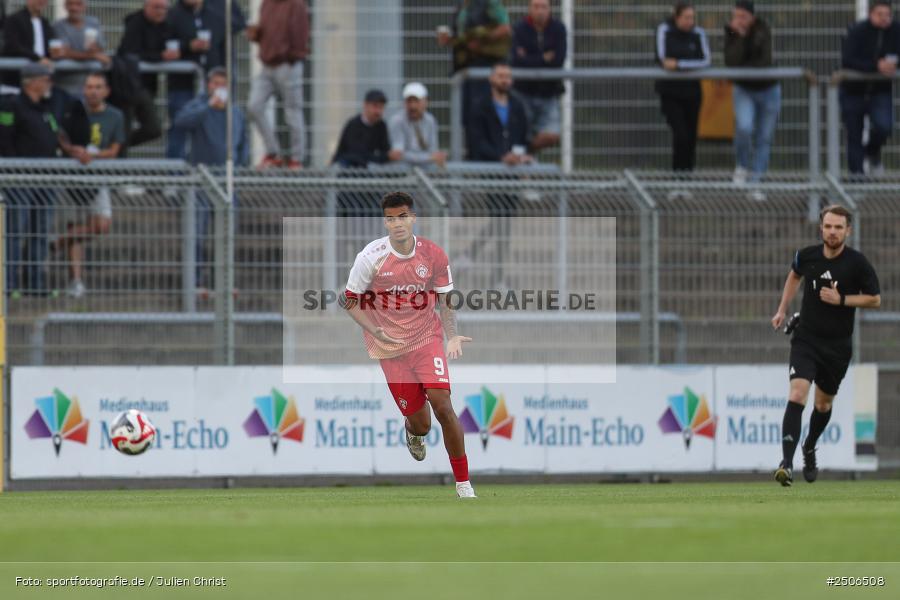 sport, action, Stadion am Schönbusch, SVA, SV Viktoria Aschaffenburg, Regionalliga Bayern, Fussball, FWK, FC Würzburger Kickers, BFV, Aschaffenburg, 7. Spieltag, 05.09.2025 - Bild-ID: 2506508