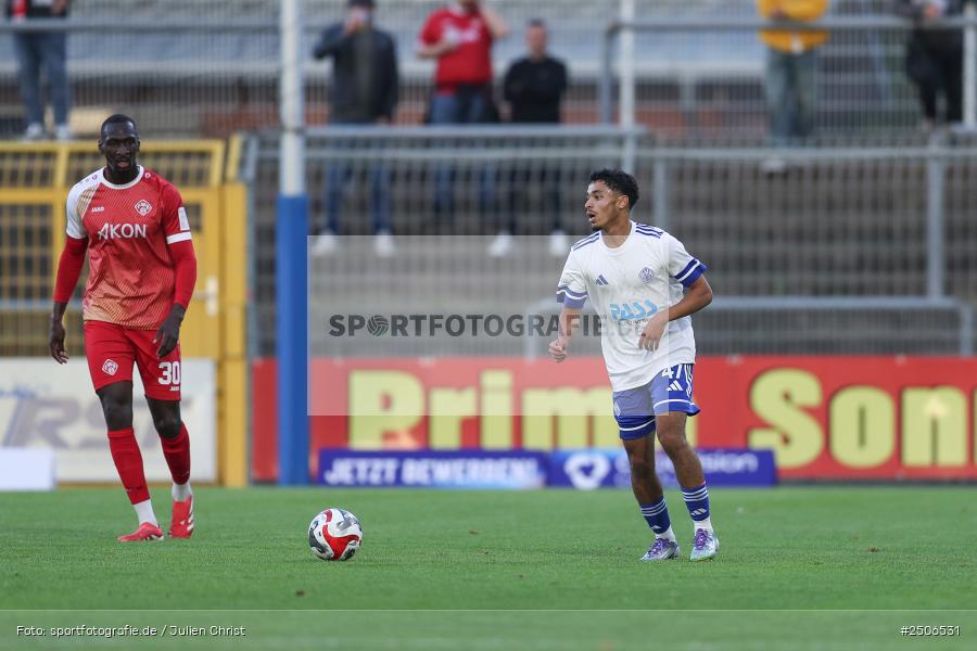 sport, action, Stadion am Schönbusch, SVA, SV Viktoria Aschaffenburg, Regionalliga Bayern, Fussball, FWK, FC Würzburger Kickers, BFV, Aschaffenburg, 7. Spieltag, 05.09.2025 - Bild-ID: 2506531