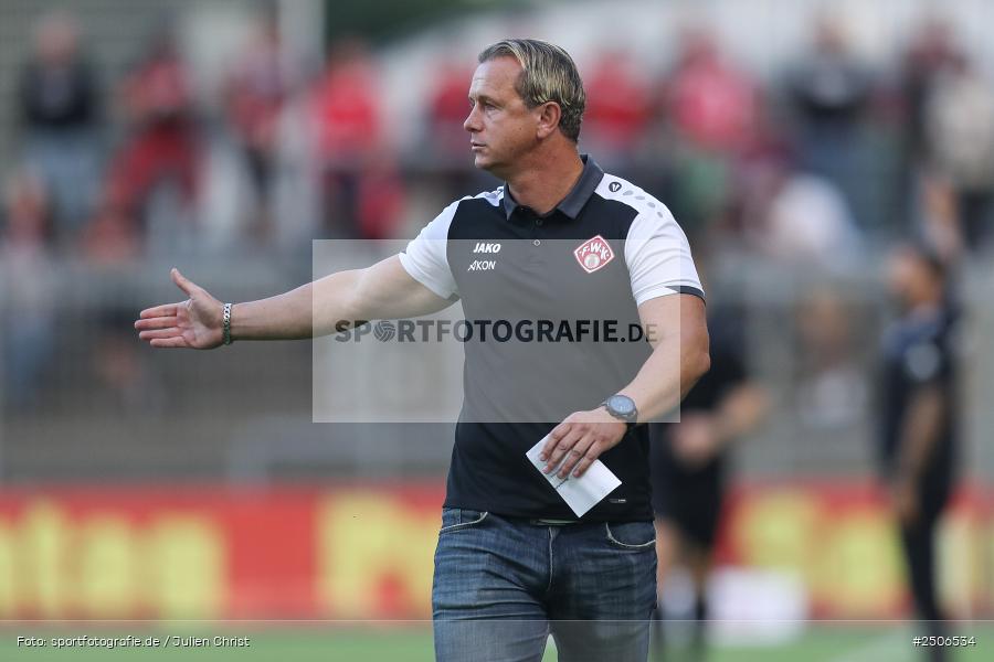 sport, action, Stadion am Schönbusch, SVA, SV Viktoria Aschaffenburg, Regionalliga Bayern, Fussball, FWK, FC Würzburger Kickers, BFV, Aschaffenburg, 7. Spieltag, 05.09.2025 - Bild-ID: 2506534