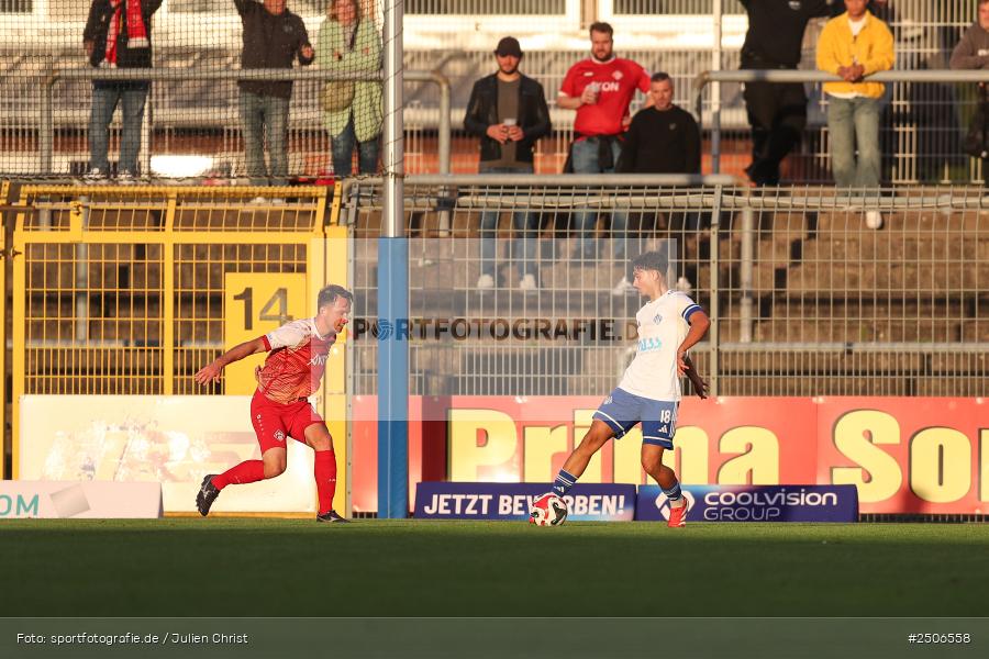 sport, action, Stadion am Schönbusch, SVA, SV Viktoria Aschaffenburg, Regionalliga Bayern, Fussball, FWK, FC Würzburger Kickers, BFV, Aschaffenburg, 7. Spieltag, 05.09.2025 - Bild-ID: 2506558