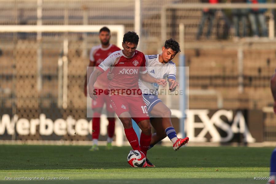 sport, action, Stadion am Schönbusch, SVA, SV Viktoria Aschaffenburg, Regionalliga Bayern, Fussball, FWK, FC Würzburger Kickers, BFV, Aschaffenburg, 7. Spieltag, 05.09.2025 - Bild-ID: 2506565