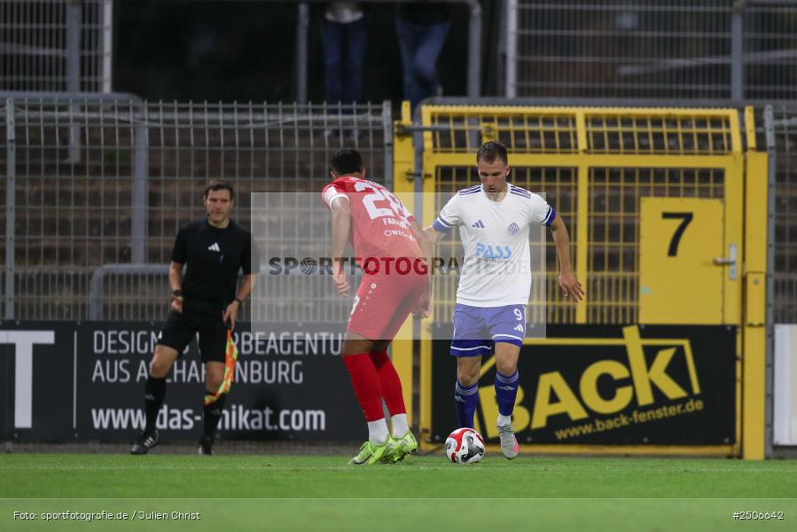 sport, action, Stadion am Schönbusch, SVA, SV Viktoria Aschaffenburg, Regionalliga Bayern, Fussball, FWK, FC Würzburger Kickers, BFV, Aschaffenburg, 7. Spieltag, 05.09.2025 - Bild-ID: 2506642