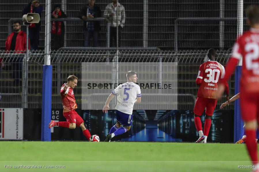 sport, action, Stadion am Schönbusch, SVA, SV Viktoria Aschaffenburg, Regionalliga Bayern, Fussball, FWK, FC Würzburger Kickers, BFV, Aschaffenburg, 7. Spieltag, 05.09.2025 - Bild-ID: 2506854