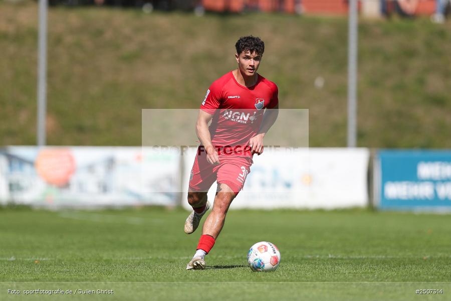 sport, action, TSV Aubstadt, Regionalliga Bayern, NGN-Arena, Fussball, FCA, FC Augsburg II, BFV, Aubstadt, AUB, 7. Spieltag, 06.09.2025 - Bild-ID: 2507314