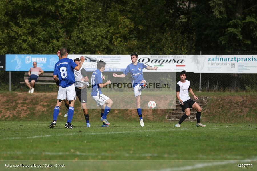Sportgelände, Triefenstein-Trennfeld, 07.09.2025, sport, action, Fussball, BFV, 8. Spieltag, Kreisklasse Würzburg Gr. 3, FVWA, SVT, FV Wernfeld/Adelsberg, SV Trennfeld - Bild-ID: 2507777
