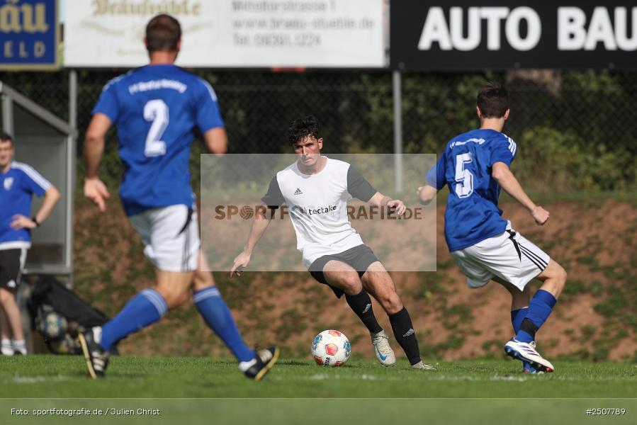 Sportgelände, Triefenstein-Trennfeld, 07.09.2025, sport, action, Fussball, BFV, 8. Spieltag, Kreisklasse Würzburg Gr. 3, FVWA, SVT, FV Wernfeld/Adelsberg, SV Trennfeld - Bild-ID: 2507789