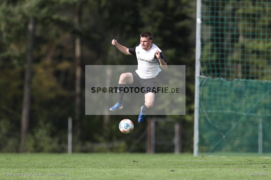 Sportgelände, Triefenstein-Trennfeld, 07.09.2025, sport, action, Fussball, BFV, 8. Spieltag, Kreisklasse Würzburg Gr. 3, FVWA, SVT, FV Wernfeld/Adelsberg, SV Trennfeld - Bild-ID: 2507815