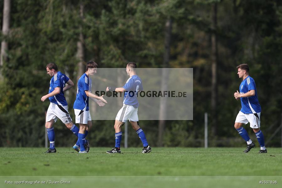 Sportgelände, Triefenstein-Trennfeld, 07.09.2025, sport, action, Fussball, BFV, 8. Spieltag, Kreisklasse Würzburg Gr. 3, FVWA, SVT, FV Wernfeld/Adelsberg, SV Trennfeld - Bild-ID: 2507828