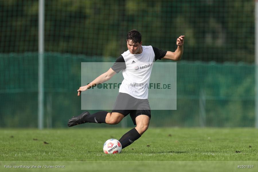 Sportgelände, Triefenstein-Trennfeld, 07.09.2025, sport, action, Fussball, BFV, 8. Spieltag, Kreisklasse Würzburg Gr. 3, FVWA, SVT, FV Wernfeld/Adelsberg, SV Trennfeld - Bild-ID: 2507837
