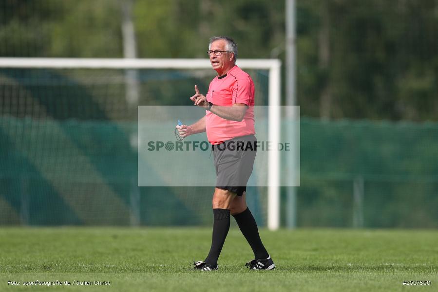 Sportgelände, Triefenstein-Trennfeld, 07.09.2025, sport, action, Fussball, BFV, 8. Spieltag, Kreisklasse Würzburg Gr. 3, FVWA, SVT, FV Wernfeld/Adelsberg, SV Trennfeld - Bild-ID: 2507850