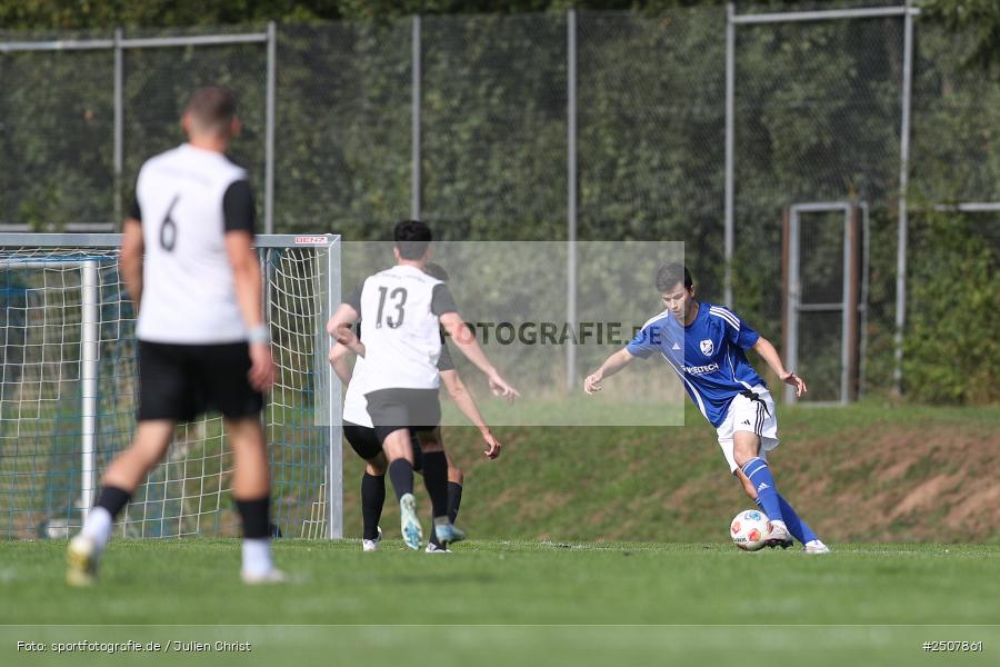Sportgelände, Triefenstein-Trennfeld, 07.09.2025, sport, action, Fussball, BFV, 8. Spieltag, Kreisklasse Würzburg Gr. 3, FVWA, SVT, FV Wernfeld/Adelsberg, SV Trennfeld - Bild-ID: 2507861