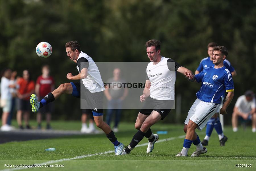 Sportgelände, Triefenstein-Trennfeld, 07.09.2025, sport, action, Fussball, BFV, 8. Spieltag, Kreisklasse Würzburg Gr. 3, FVWA, SVT, FV Wernfeld/Adelsberg, SV Trennfeld - Bild-ID: 2507865