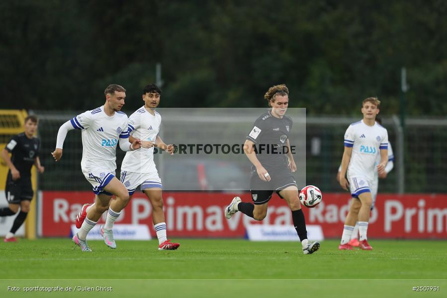 Stadion am Schönbusch, Aschaffenburg, 09.09.2025, sport, action, Fussball, BFV, Achtelfinale, Verbandspokal, FCS, SVA, 1. FC Schweinfurt 1905, SV Viktoria Aschaffenburg - Bild-ID: 2507931