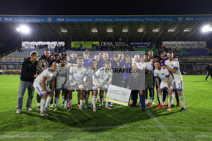 sport, action, Verbandspokal, Stadion am Schönbusch, SVA, SV Viktoria Aschaffenburg, Fussball, FCS, BFV, Aschaffenburg, Achtelfinale, 1. FC Schweinfurt 1905, 09.09.2025 - Bild-ID: 2508015