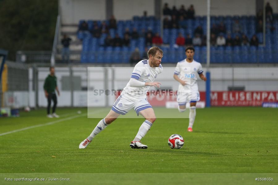 sport, action, Verbandspokal, Stadion am Schönbusch, SVA, SV Viktoria Aschaffenburg, Fussball, FCS, BFV, Aschaffenburg, Achtelfinale, 1. FC Schweinfurt 1905, 09.09.2025 - Bild-ID: 2508036