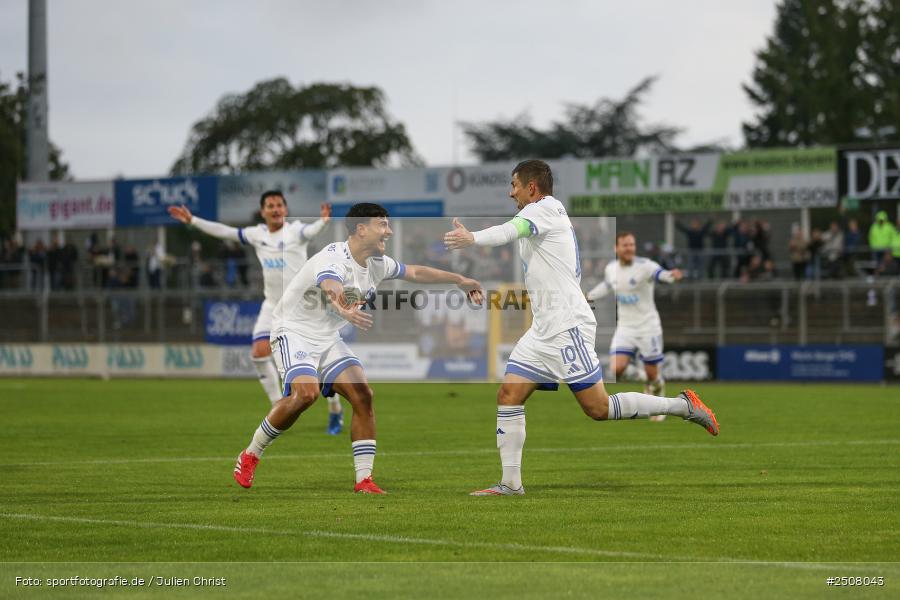 sport, action, Verbandspokal, Stadion am Schönbusch, SVA, SV Viktoria Aschaffenburg, Fussball, FCS, BFV, Aschaffenburg, Achtelfinale, 1. FC Schweinfurt 1905, 09.09.2025 - Bild-ID: 2508043