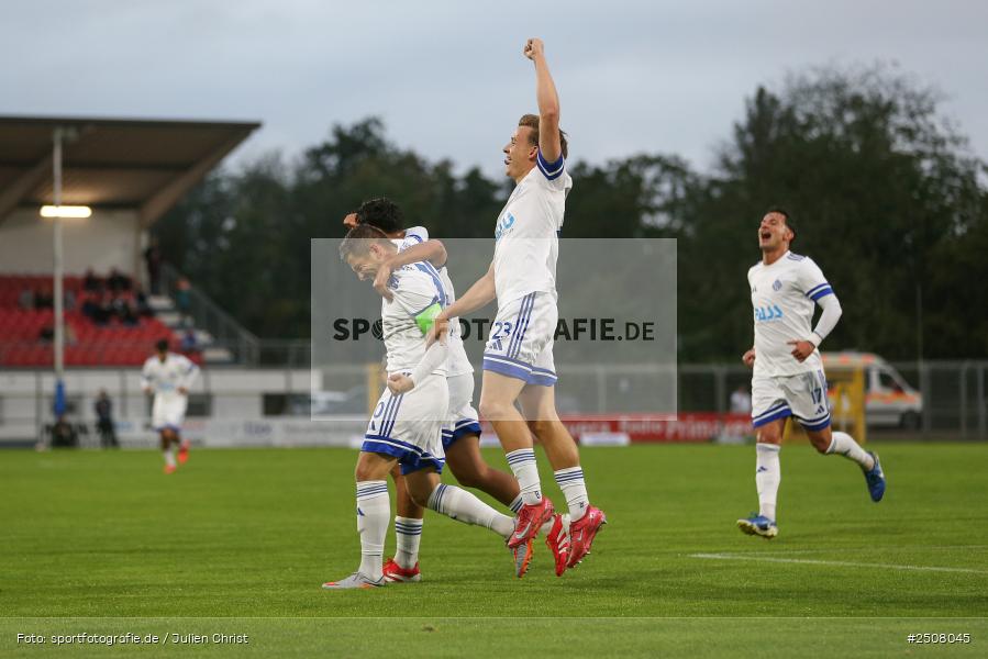 sport, action, Verbandspokal, Stadion am Schönbusch, SVA, SV Viktoria Aschaffenburg, Fussball, FCS, BFV, Aschaffenburg, Achtelfinale, 1. FC Schweinfurt 1905, 09.09.2025 - Bild-ID: 2508045
