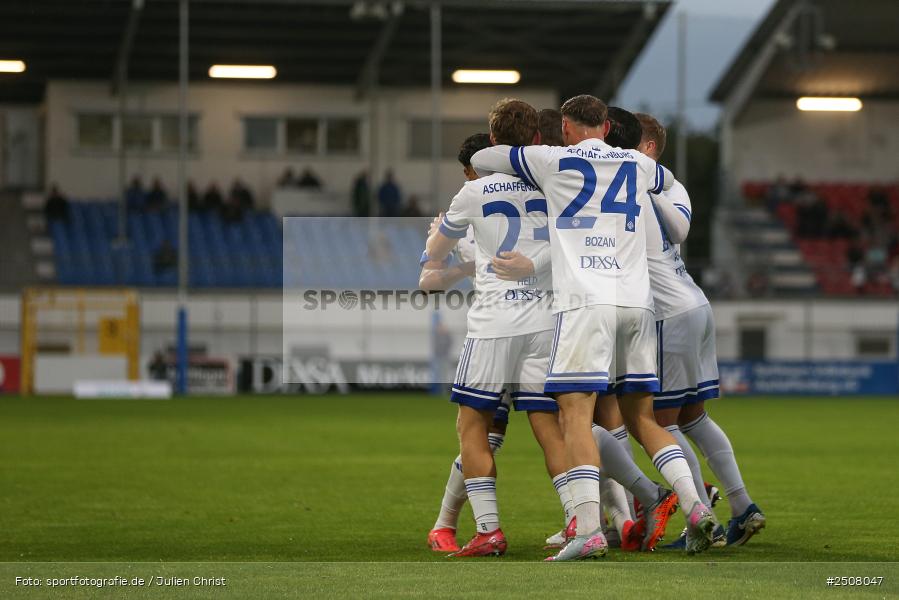 sport, action, Verbandspokal, Stadion am Schönbusch, SVA, SV Viktoria Aschaffenburg, Fussball, FCS, BFV, Aschaffenburg, Achtelfinale, 1. FC Schweinfurt 1905, 09.09.2025 - Bild-ID: 2508047