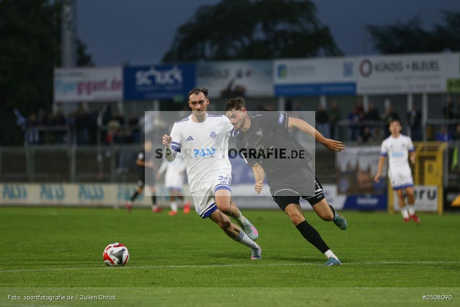 sport, action, Verbandspokal, Stadion am Schönbusch, SVA, SV Viktoria Aschaffenburg, Fussball, FCS, BFV, Aschaffenburg, Achtelfinale, 1. FC Schweinfurt 1905, 09.09.2025 - Bild-ID: 2508090