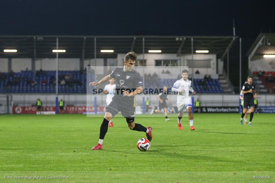 sport, action, Verbandspokal, Stadion am Schönbusch, SVA, SV Viktoria Aschaffenburg, Fussball, FCS, BFV, Aschaffenburg, Achtelfinale, 1. FC Schweinfurt 1905, 09.09.2025 - Bild-ID: 2508108