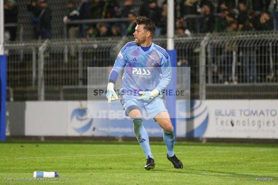 sport, action, Verbandspokal, Stadion am Schönbusch, SVA, SV Viktoria Aschaffenburg, Fussball, FCS, BFV, Aschaffenburg, Achtelfinale, 1. FC Schweinfurt 1905, 09.09.2025 - Bild-ID: 2508139