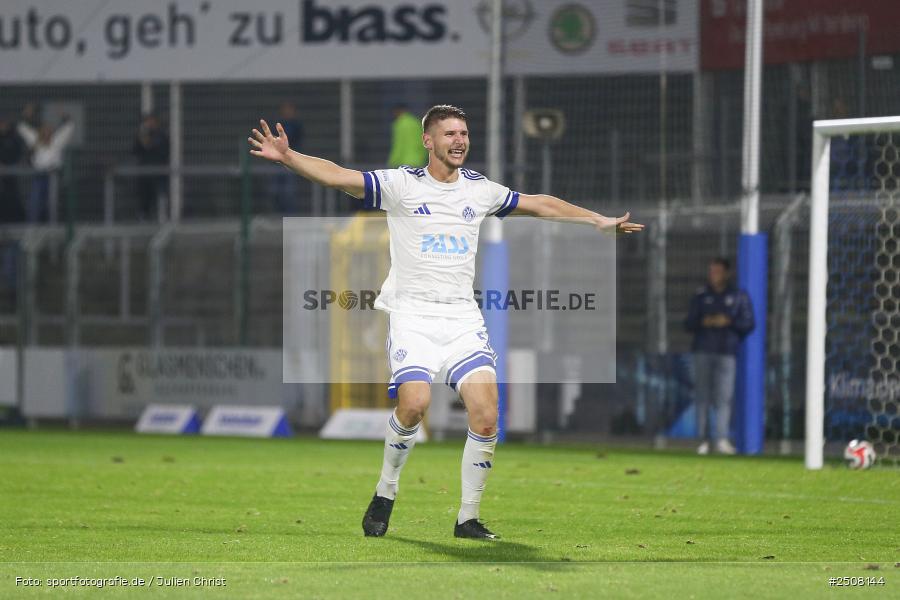 sport, action, Verbandspokal, Stadion am Schönbusch, SVA, SV Viktoria Aschaffenburg, Fussball, FCS, BFV, Aschaffenburg, Achtelfinale, 1. FC Schweinfurt 1905, 09.09.2025 - Bild-ID: 2508144