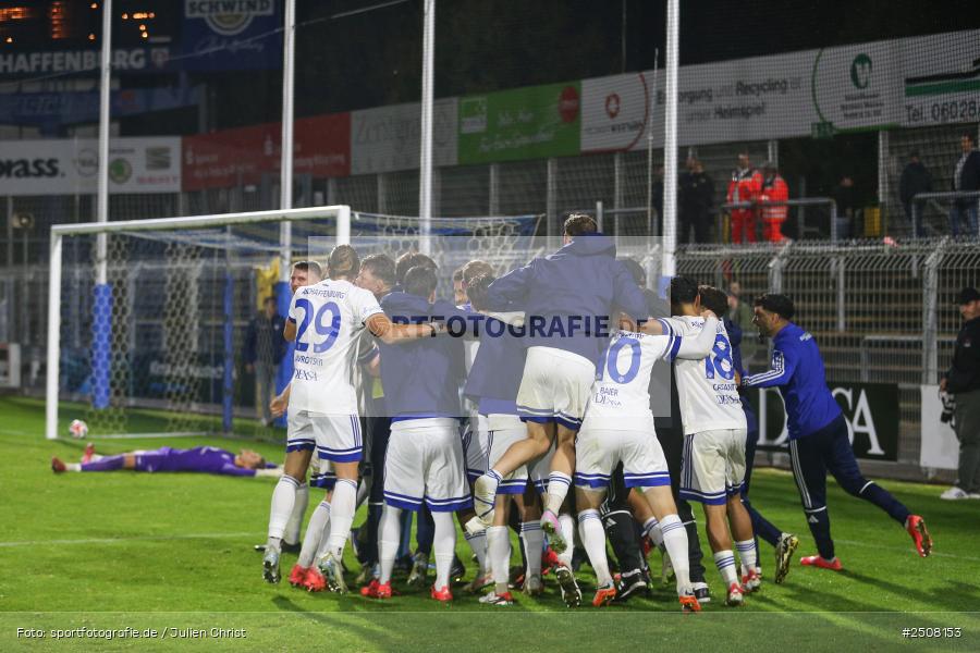 sport, action, Verbandspokal, Stadion am Schönbusch, SVA, SV Viktoria Aschaffenburg, Fussball, FCS, BFV, Aschaffenburg, Achtelfinale, 1. FC Schweinfurt 1905, 09.09.2025 - Bild-ID: 2508153
