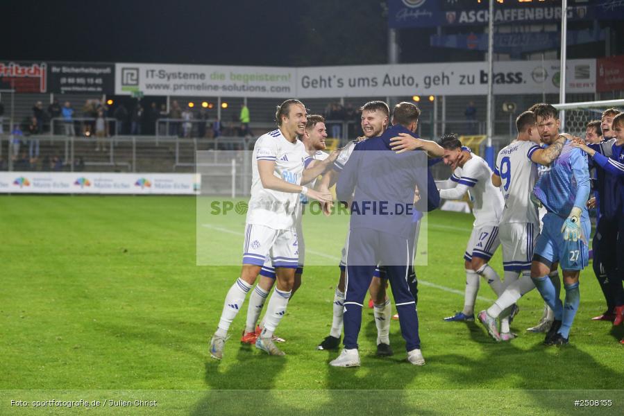 sport, action, Verbandspokal, Stadion am Schönbusch, SVA, SV Viktoria Aschaffenburg, Fussball, FCS, BFV, Aschaffenburg, Achtelfinale, 1. FC Schweinfurt 1905, 09.09.2025 - Bild-ID: 2508155
