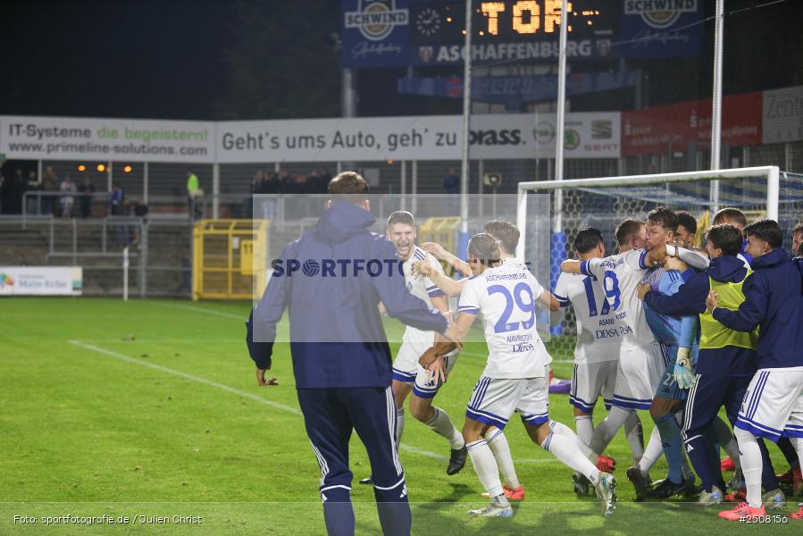 sport, action, Verbandspokal, Stadion am Schönbusch, SVA, SV Viktoria Aschaffenburg, Fussball, FCS, BFV, Aschaffenburg, Achtelfinale, 1. FC Schweinfurt 1905, 09.09.2025 - Bild-ID: 2508156